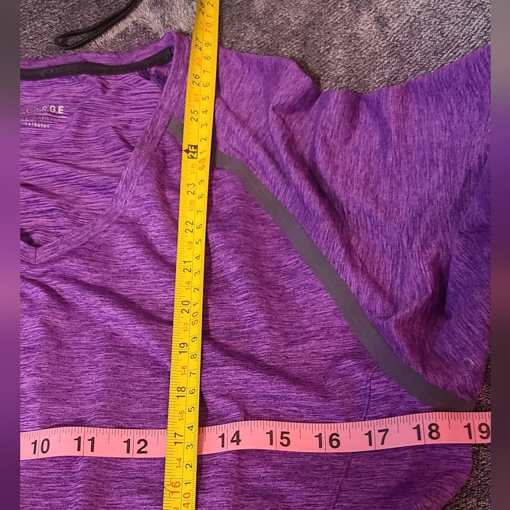 Second skin athletic t-shirt XL in Heather purple - Picture 2 of 3